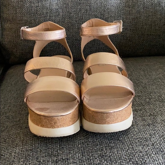 Steve Madden Shoes - Steve Madden platform heels